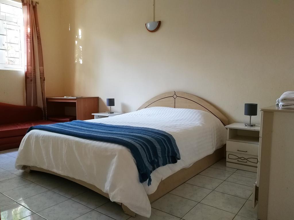 Bayview Villa Holidays Flic en Flac Экстерьер фото